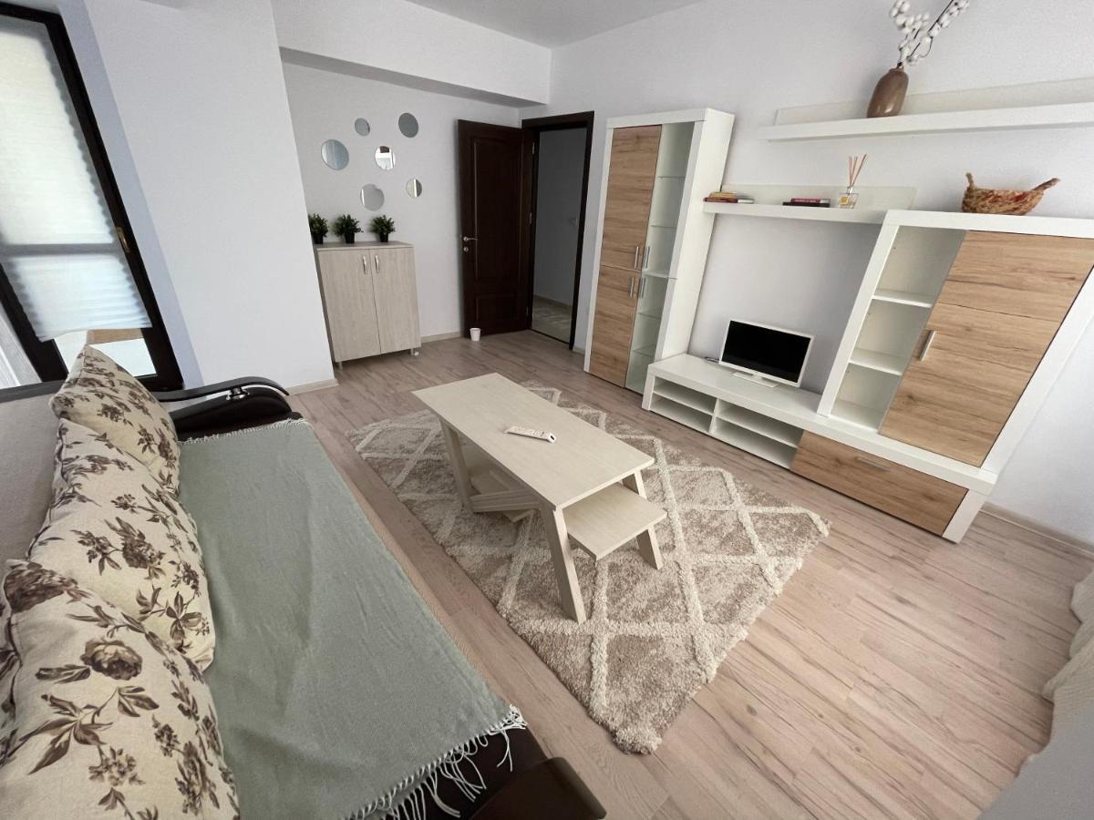 The Mirror - Quiet & Friendly Place In Copou Apartman Jászvásár Kültér fotó