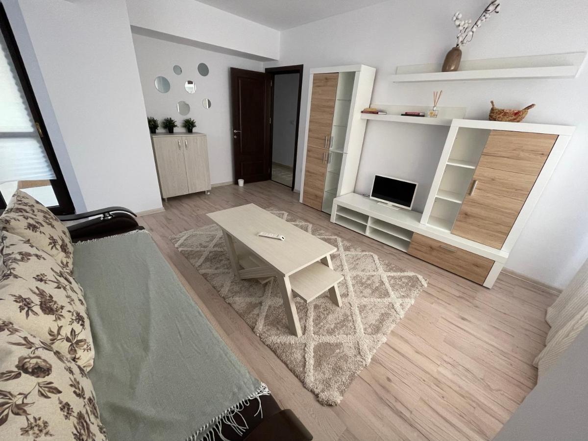 The Mirror - Quiet & Friendly Place In Copou Apartman Jászvásár Kültér fotó
